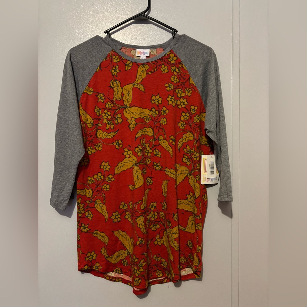LuLaRoe 3/4 Sleeve Top - Randy